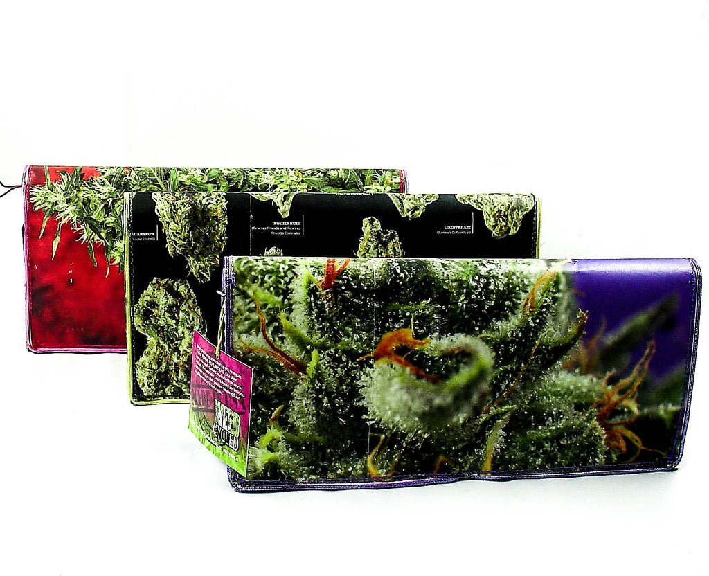 MARY JANE CLUTCH